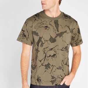 Short Sleeve Floral Print Tee - Brand New - NEVER WORN - Olive